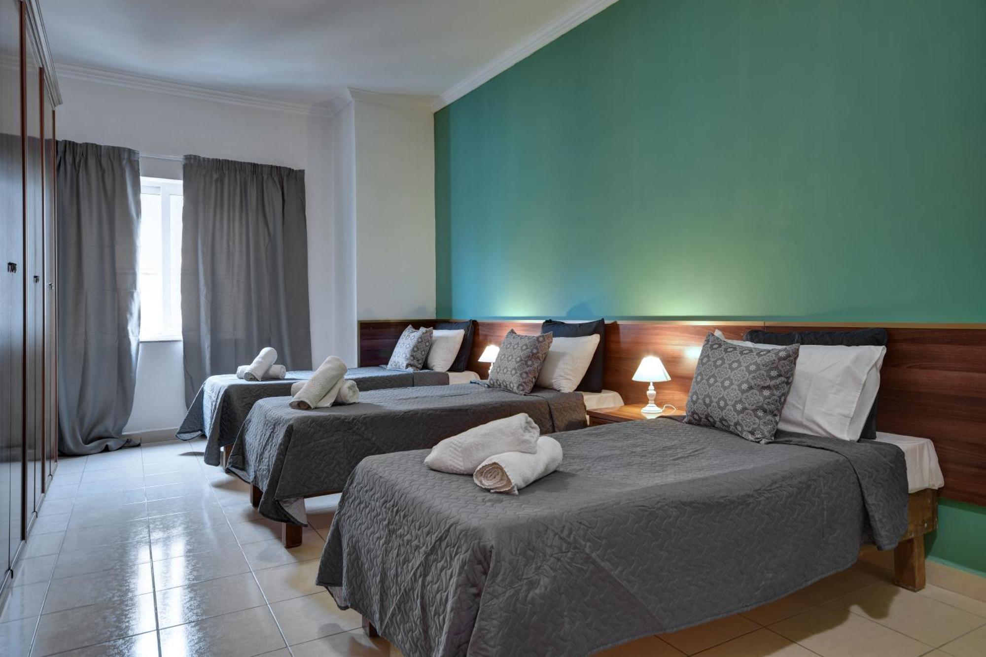 Saint Julian's Morina Court - Seaview Apartments And Penthouse In St Julians By Shortletsmalta מראה חיצוני תמונה