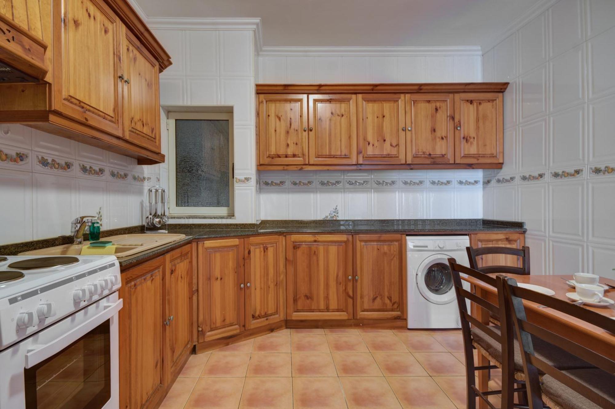 Saint Julian's Morina Court - Seaview Apartments And Penthouse In St Julians By Shortletsmalta מראה חיצוני תמונה